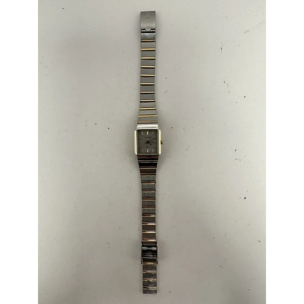 Pierre Cardin‎ Ladies Tank Watch New Battery 18MM 7